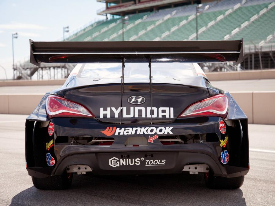  Hyundai Genesis Coupe Pikes Peak by RMR 2012 года  (фото 5 из 13)